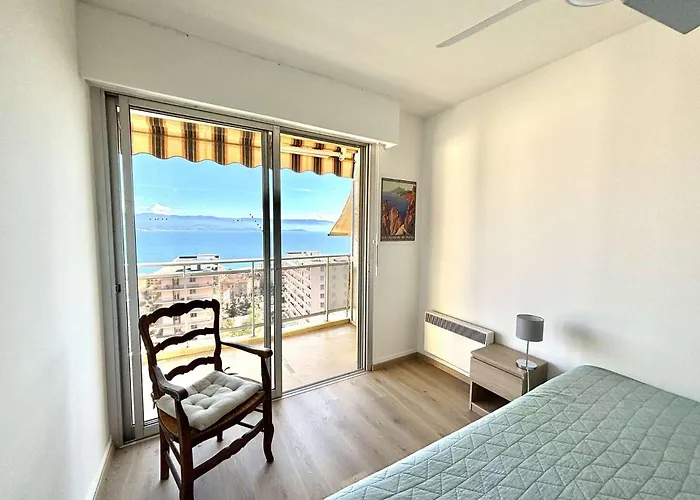 L'aiglon 1 Centre-ville